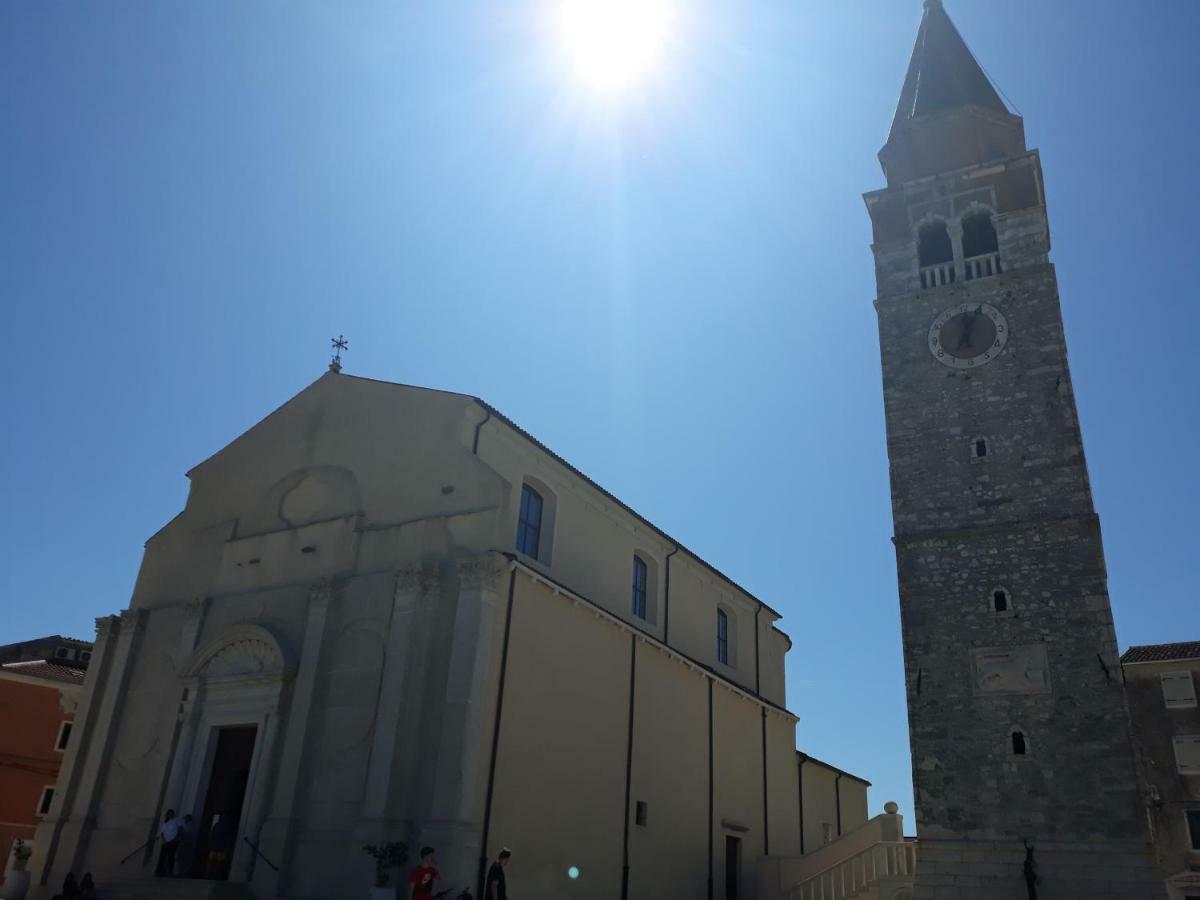 App Paris 5 Umag Exterior foto