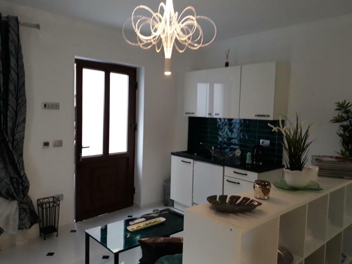 App Paris 5 Umag Exterior foto